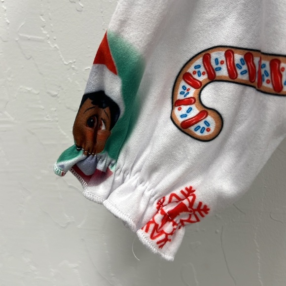 The elf on the shelf nightgown, size 2T - Picture 8 of 9